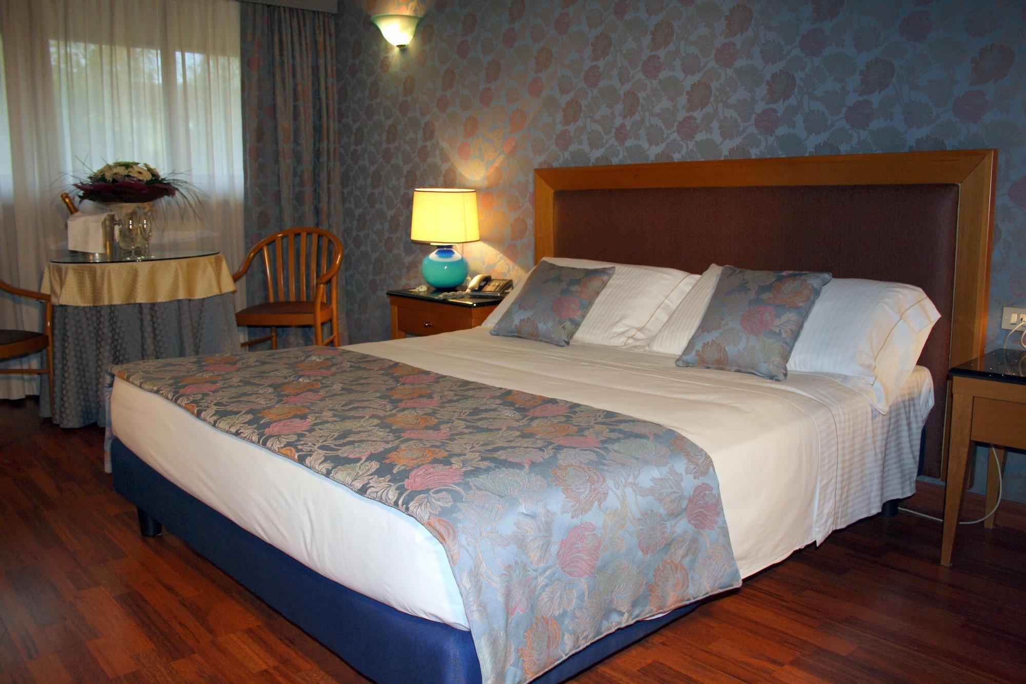 Hotel Motel Visconteo Binasco Exterior photo